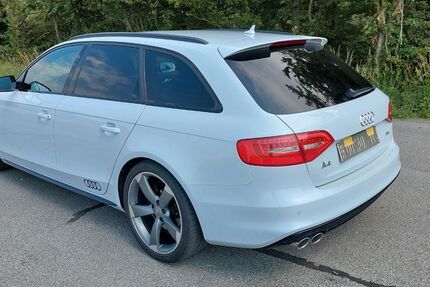 Audi A4 146.000 km 17.500 &euro; Bad Staffelstein 96231
