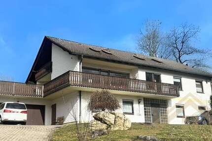 Haus Scheßlitz - 6 Zimmer, 229 m&sup2;, 525.000&euro; | Angebot:25351510