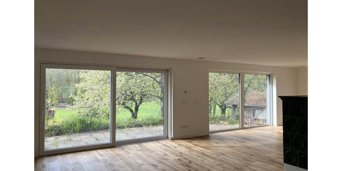 Bungalow Oberaurach - 4 Zimmer, 150 m&sup2;, 1.075&euro; | Angebot:26021977