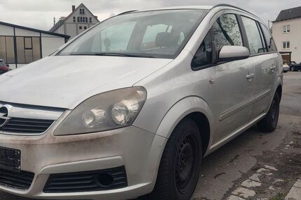 Opel Zafira Tourer 250.000 km 750 &euro; Bamberg 96050