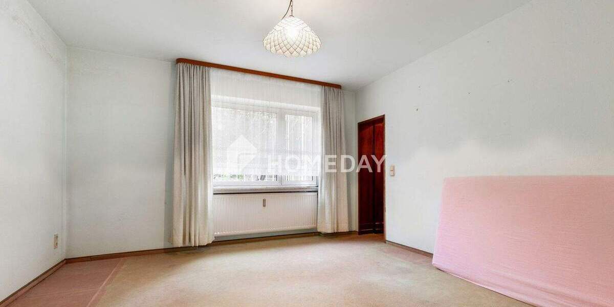 Mehrfamilienhaus, Wohnhaus Bamberg Gereuth - 7 Zimmer, 266 m&sup2;, 650.000&euro; | Angebot:25737534