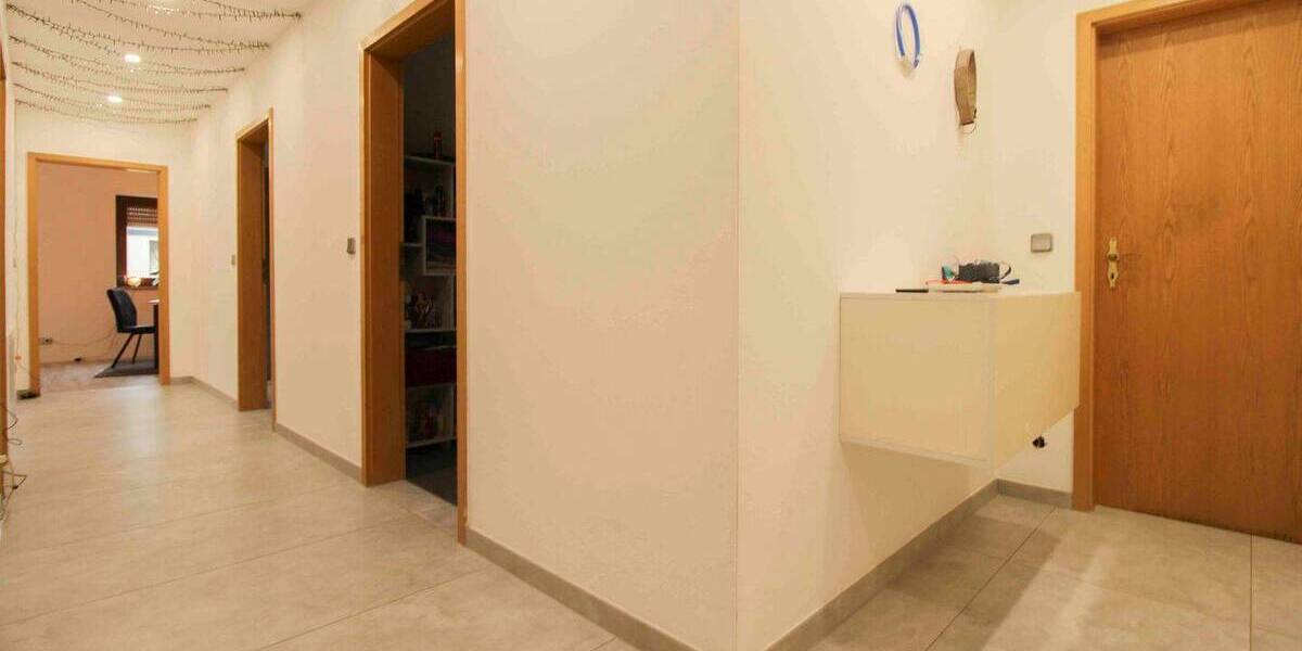 Mehrfamilienhaus, Wohnhaus Lonnerstadt - 1 Zimmer, 598.000&euro; | Angebot:26107905