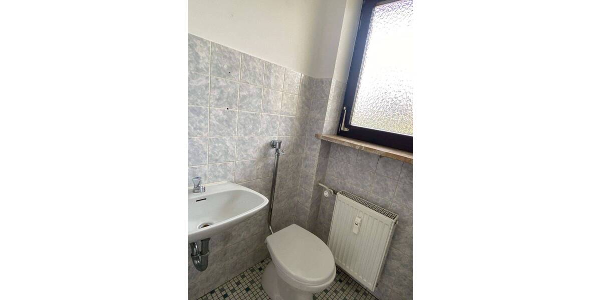 Etagenwohnung Forchheim - 3 Zimmer, 100 m&sup2;, 980&euro; | Angebot:26803825