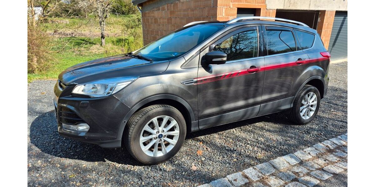 Ford Kuga 93.600 km 8.500 &euro; Ebern 96106