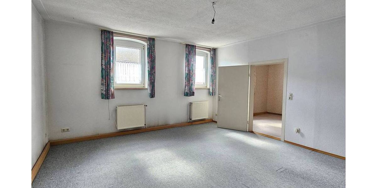 Bauernhaus, Landhaus Untermerzbach Memmelsdorf - 9 Zimmer, 210 m&sup2;, 225.000&euro; | Angebot:26018251