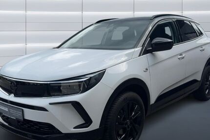 Opel Grandland (X) 20.900 km 24.990 &euro; Bamberg 96052