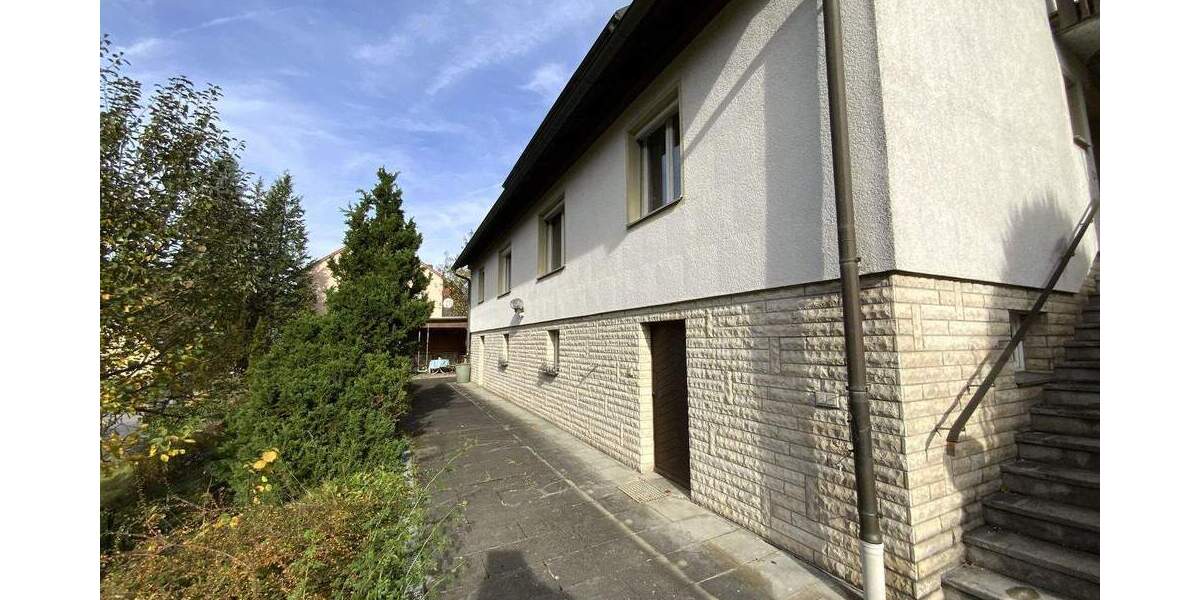 Doppelhaushälfte Ebermannstadt - 5 Zimmer, 103 m&sup2;, 325.000&euro; | Angebot:25692195