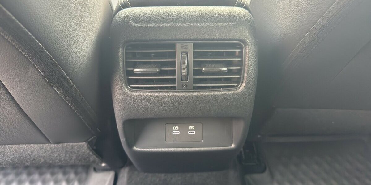 Nissan Qashqai N-Connecta XTronic *Navi/LED/Kamera360/PDC 17.447 km 25.980 &euro; Bamberg 96052