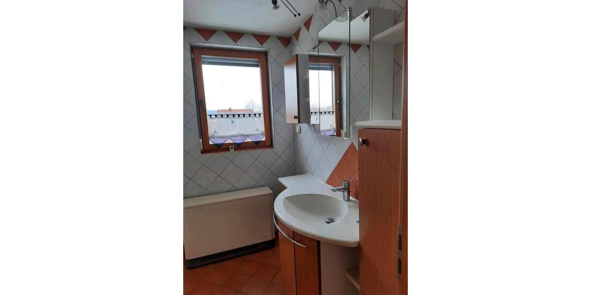 Mehrfamilienhaus, Wohnhaus Schlüsselfeld - 8 Zimmer, 195 m&sup2;, 399.000&euro; | Angebot:26905182