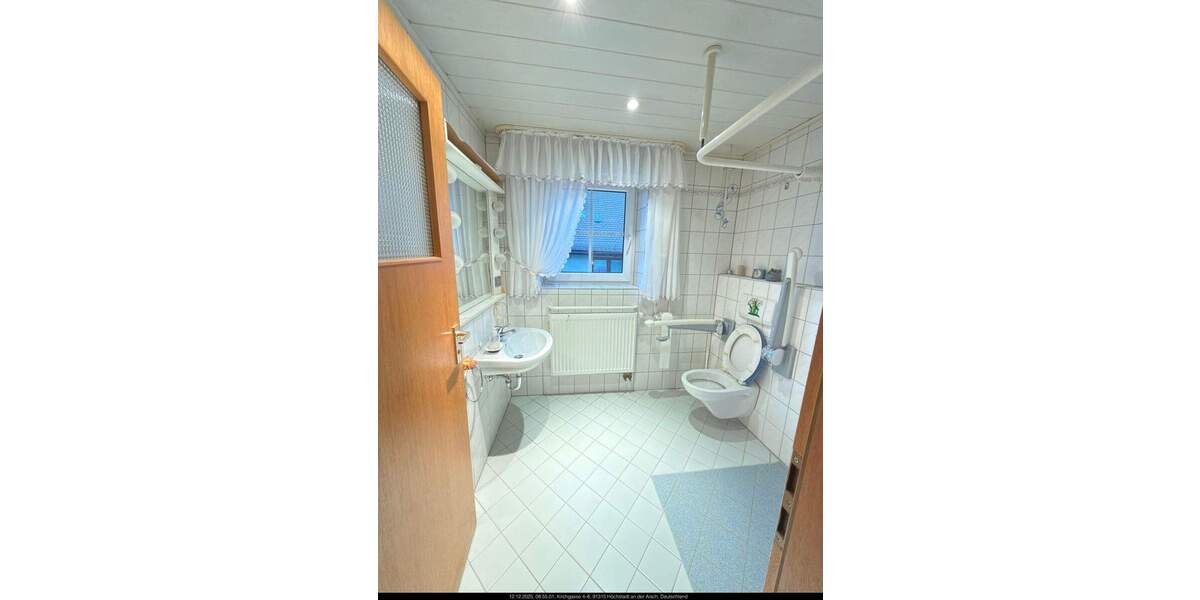 Mehrfamilienhaus, Wohnhaus Höchstadt a.d.Aisch Höchstadt - 8 Zimmer, 220 m&sup2;, 330.000&euro; | Angebot:25741332