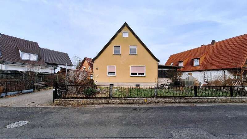 Einfamilienhaus Sand am Main - 5 Zimmer, 124 m&sup2;, 149.900&euro; | Angebot:27063878