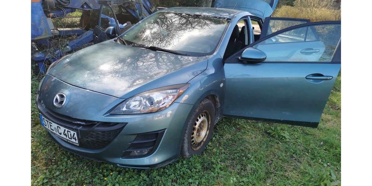 Mazda 3 176.174 km 3.000 &euro; Bad Staffelstein 96231