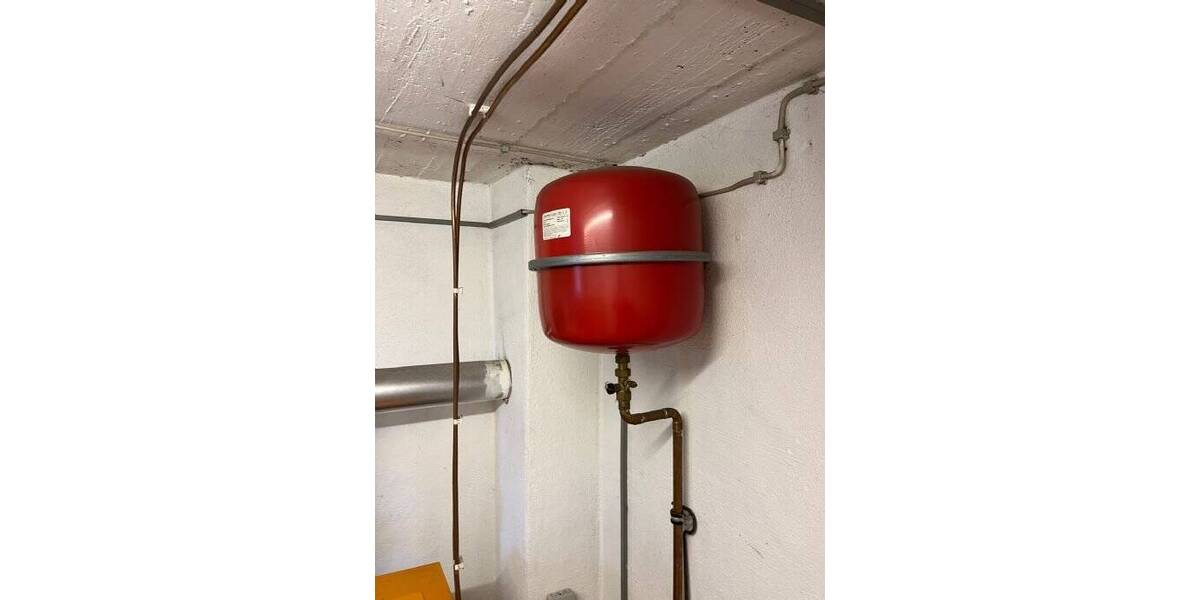 Mehrfamilienhaus, Wohnhaus Pettstadt - 9 Zimmer, 449.500&euro; | Angebot:25670492