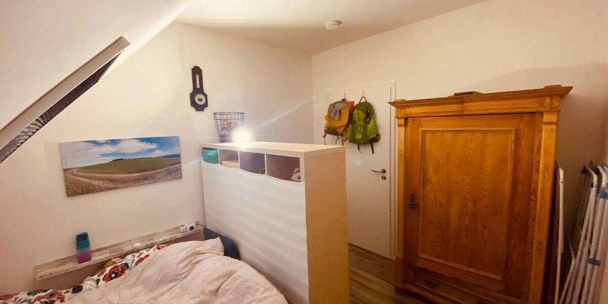 Etagenwohnung Heroldsbach - 2 Zimmer, 64 m&sup2;, 680&euro; | Angebot:26875013