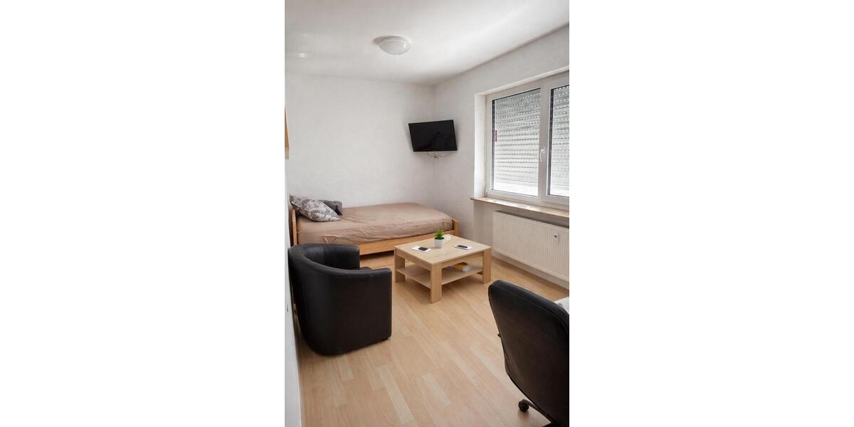 Etagenwohnung Hirschaid - 5 Zimmer, 12 m&sup2;, 330&euro; | Angebot:26067073