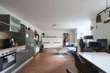 Wohnung Memmelsdorf - 2 Zimmer, 63 m&sup2;, 128.000&euro; | Angebot:26902143