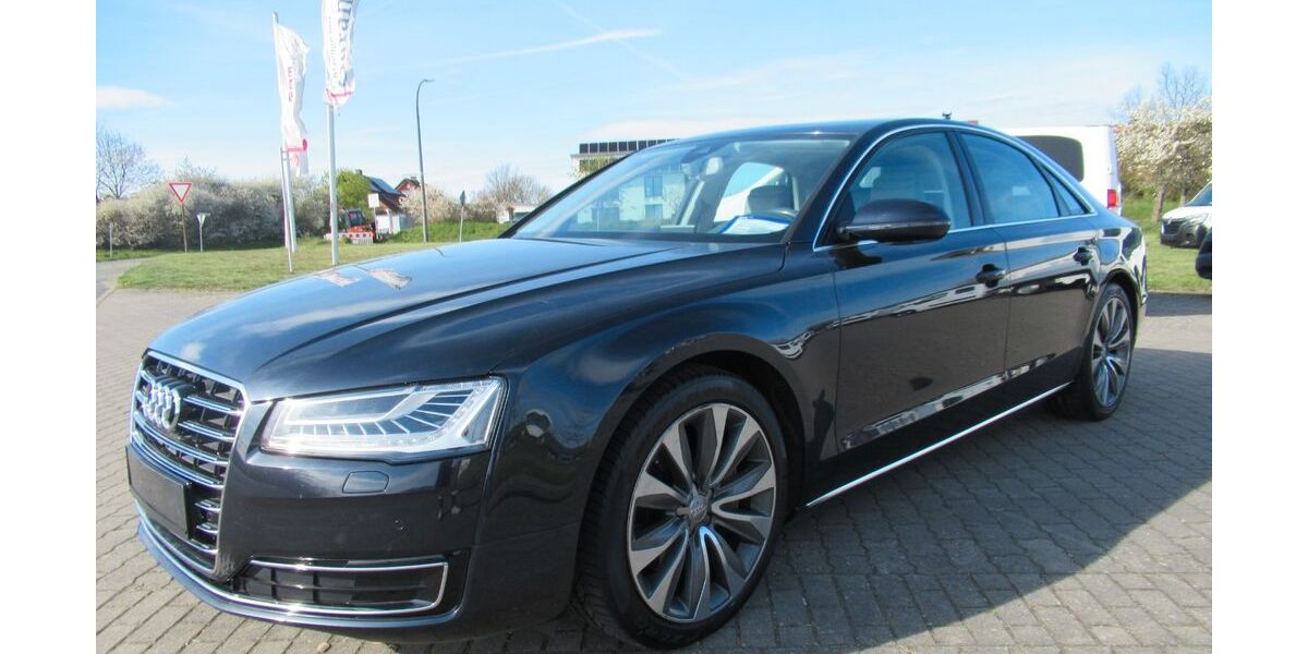 Audi A8 200.000 km 18.500 &euro; Rattelsdorf 96179