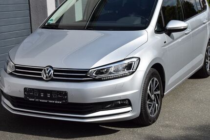 VW Touran 224.452 km 11.950 &euro; Burgebrach 96138