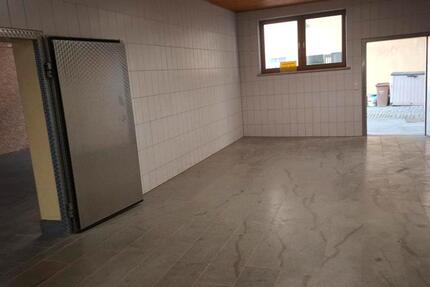 Gewerbeobjekt Schlüsselfeld - 600&euro; | Angebot:26261656