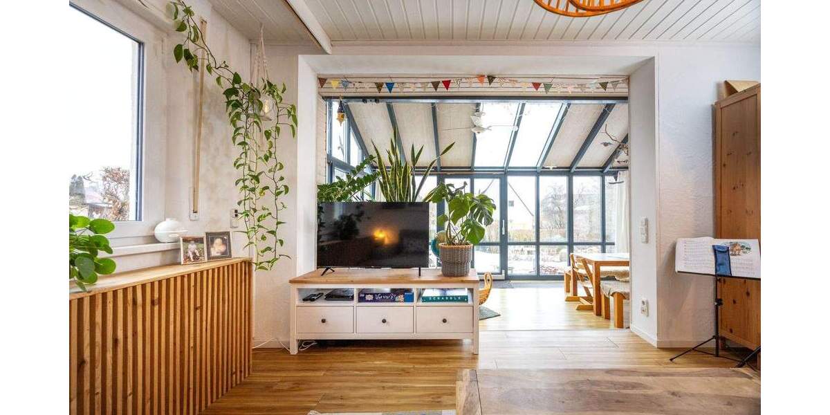 Mehrfamilienhaus, Wohnhaus Forchheim - 8 Zimmer, 236 m&sup2;, 649.000&euro; | Angebot:26170736