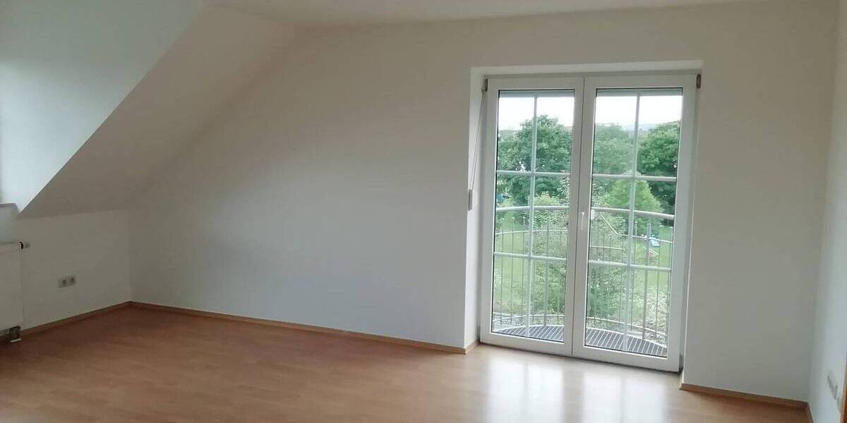 Etagenwohnung Bad Staffelstein - 3 Zimmer, 82 m&sup2;, 775&euro; | Angebot:26117451
