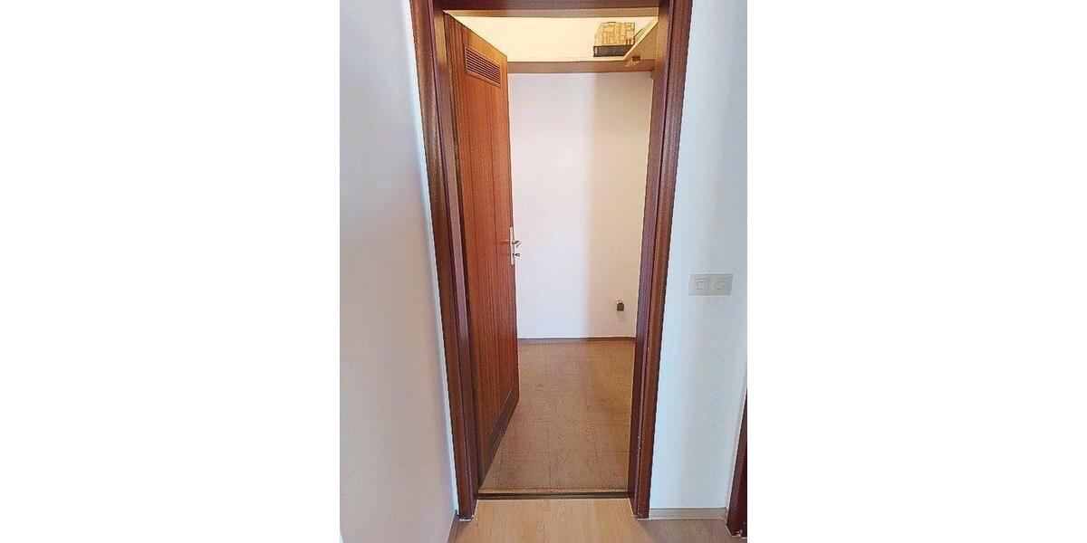 Etagenwohnung Bamberg Bamberg-Ost - 4 Zimmer, 101 m&sup2;, 750&euro; | Angebot:26033213