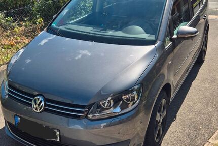 VW Touran 89.000 km 12.000 &euro; Gundelsheim 96163