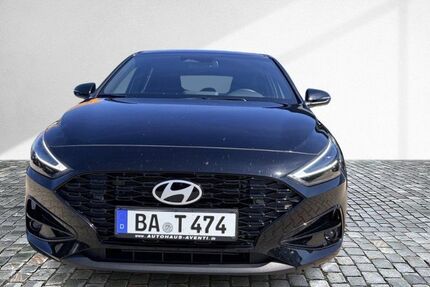 Hyundai i30 6.590 km 26.489 &euro; Bamberg 96052