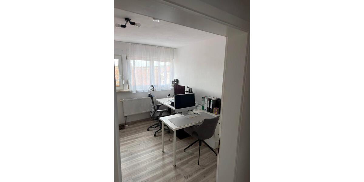 Dachgeschoßwohnung Hirschaid - 5 Zimmer, 160 m&sup2;, 460.000&euro; | Angebot:27271573