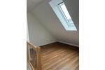Dachgeschoßwohnung Rentweinsdorf - 2 Zimmer, 50 m&sup2;, 570&euro; | Angebot:25839201