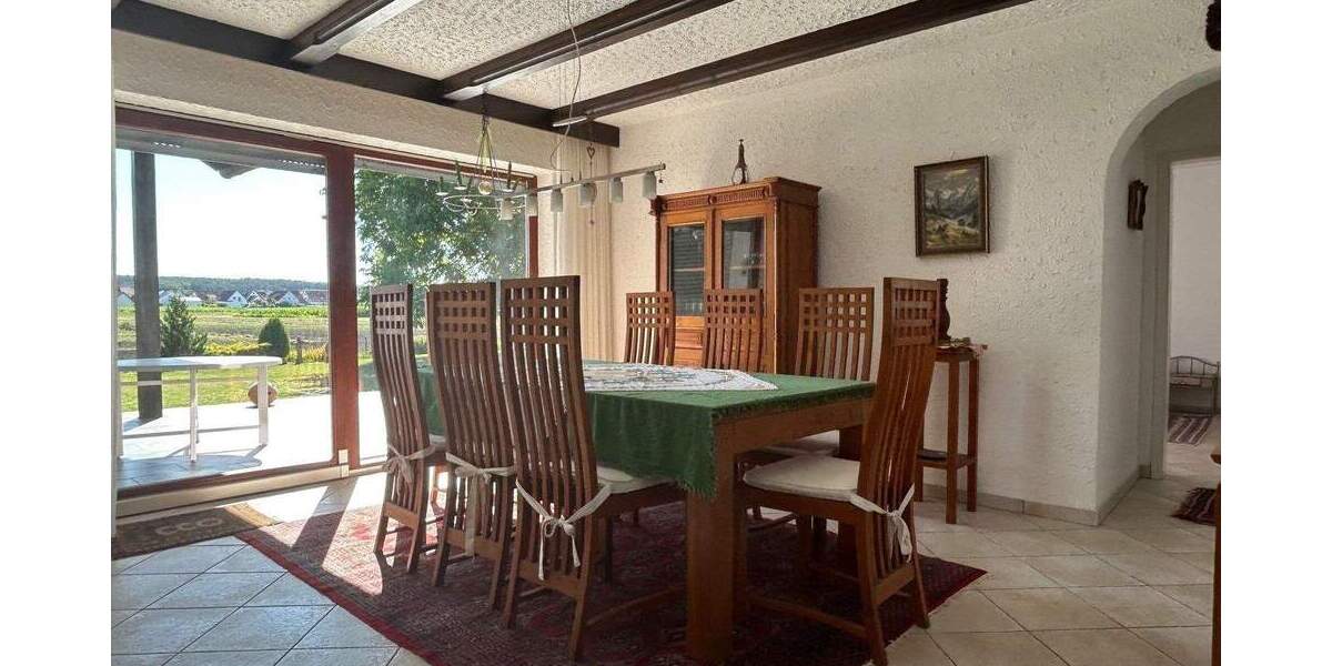 Einfamilienhaus Heßdorf - 7 Zimmer, 173 m&sup2;, 768.000&euro; | Angebot:25671195