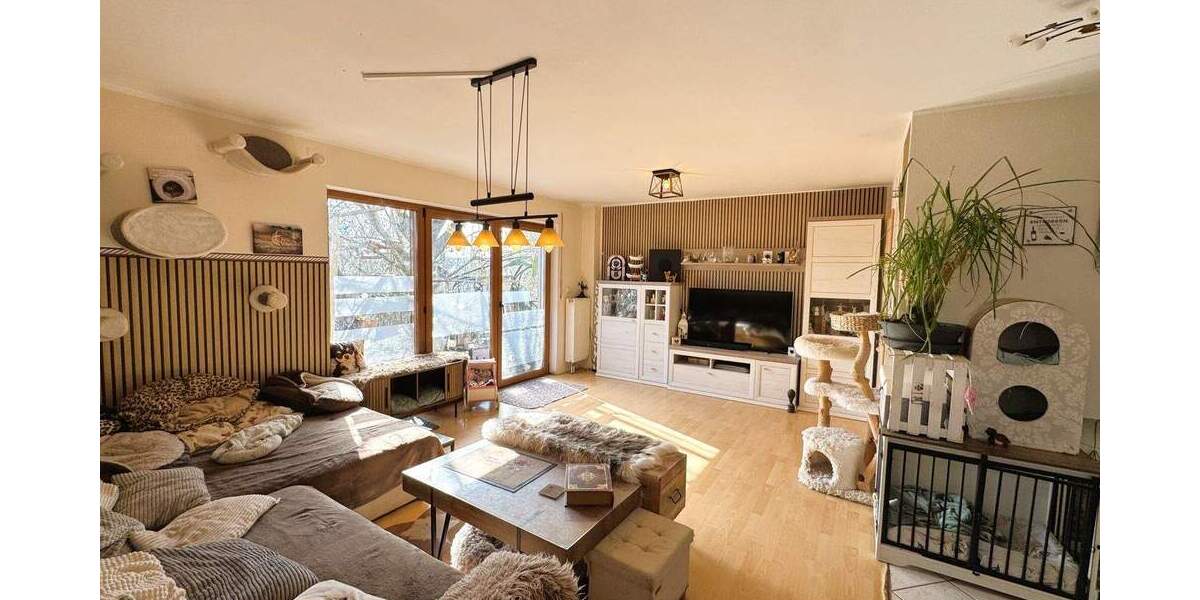 Einfamilienhaus Burghaslach - 6 Zimmer, 130 m&sup2;, 425.000&euro; | Angebot:25744156