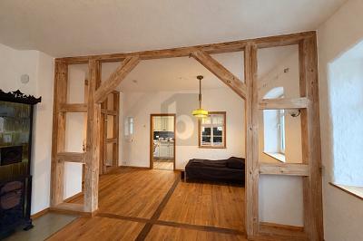 DENKMALGESCHÜTZTE OASE MIT 4 WOHNEINHEITEN - Mehrfamilienhaus, Wohnhaus Burgebrach | Angebot:26760153