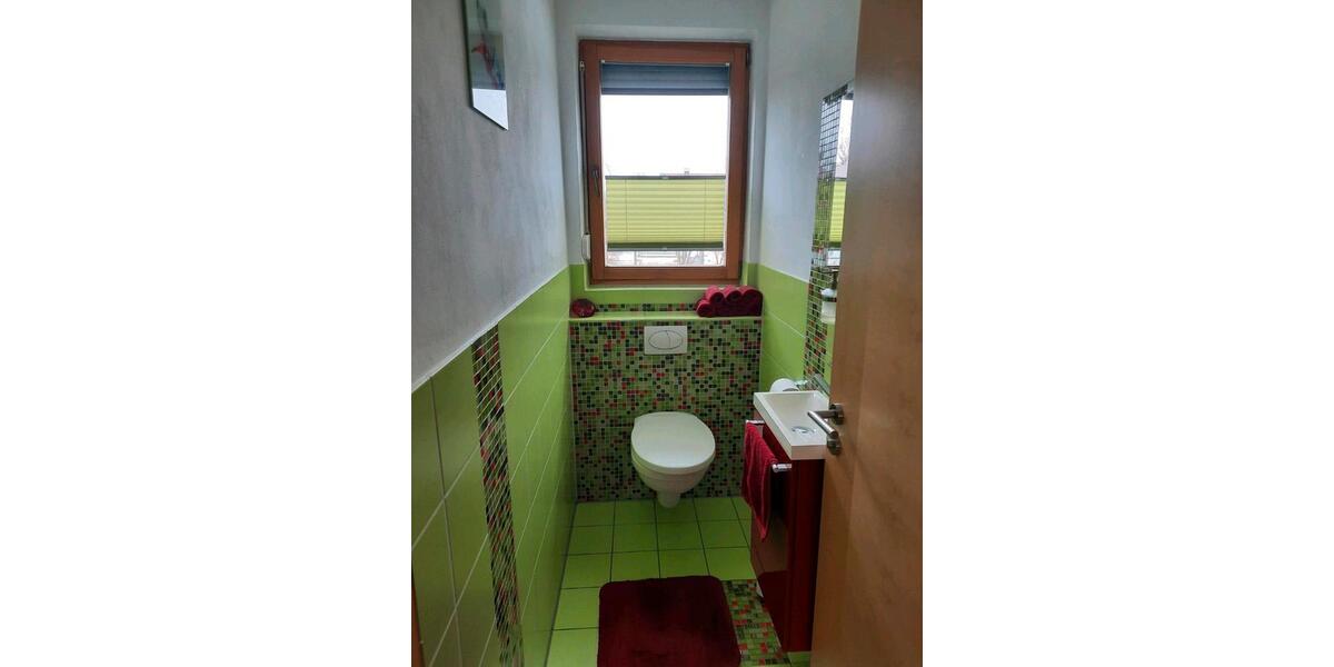 Mehrfamilienhaus, Wohnhaus Schlüsselfeld - 8 Zimmer, 195 m&sup2;, 450.000&euro; | Angebot:25868388