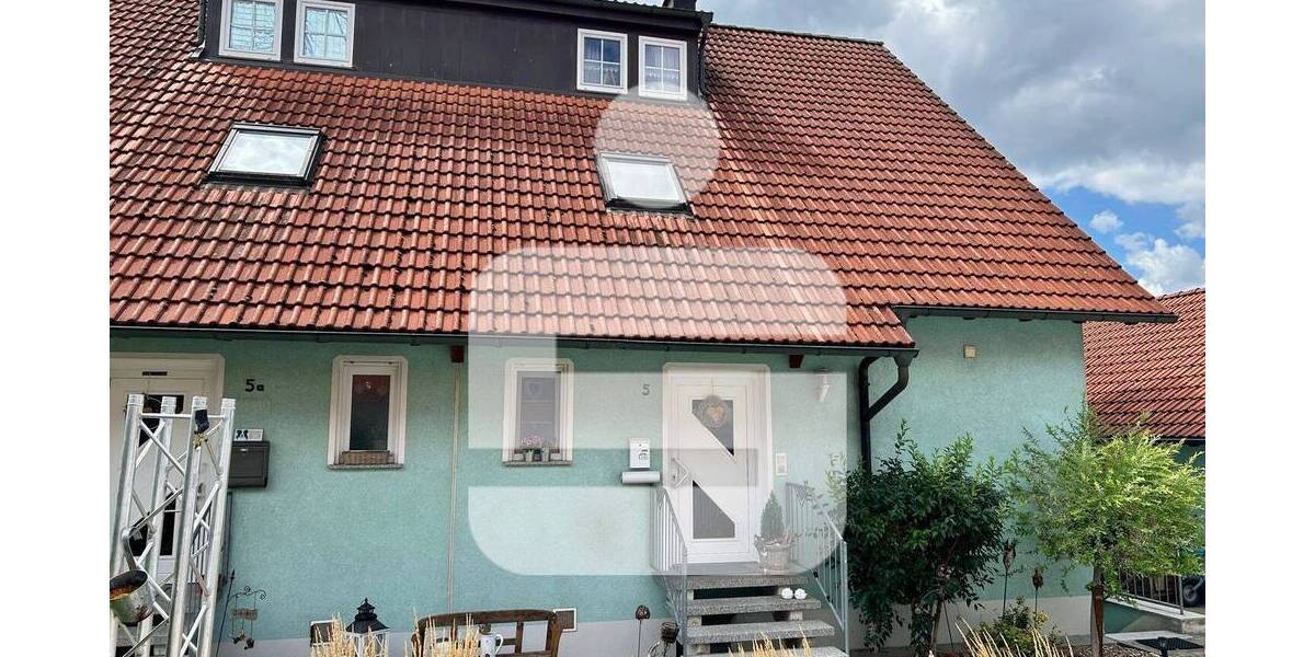 Doppelhaushälfte Wachenroth - 5 Zimmer, 130 m&sup2;, 350.000&euro; | Angebot:25677862