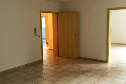 Wohnung Stegaurach - 2 Zimmer, 60 m&sup2;, 560&euro; | Angebot:26821346