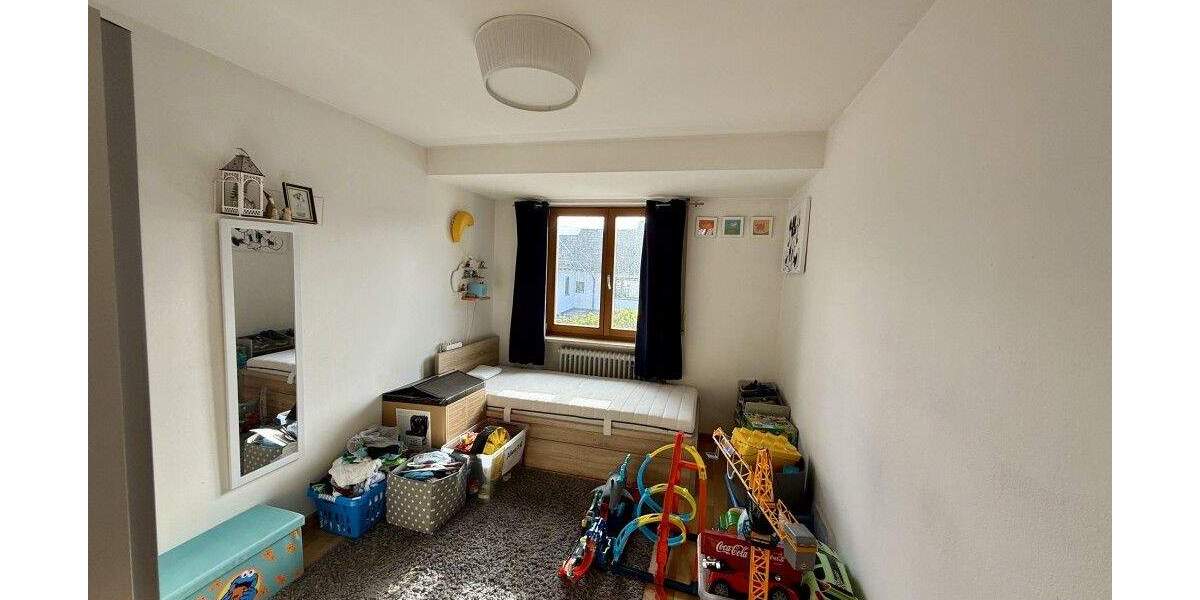 Reihenmittelhaus Stegaurach Debring - 5 Zimmer, 132 m&sup2;, 399.000&euro; | Angebot:25702969