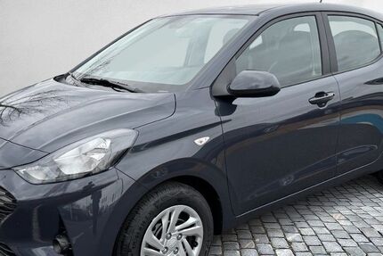 Hyundai i10 6.590 km 15.489 &euro; Bamberg 96052