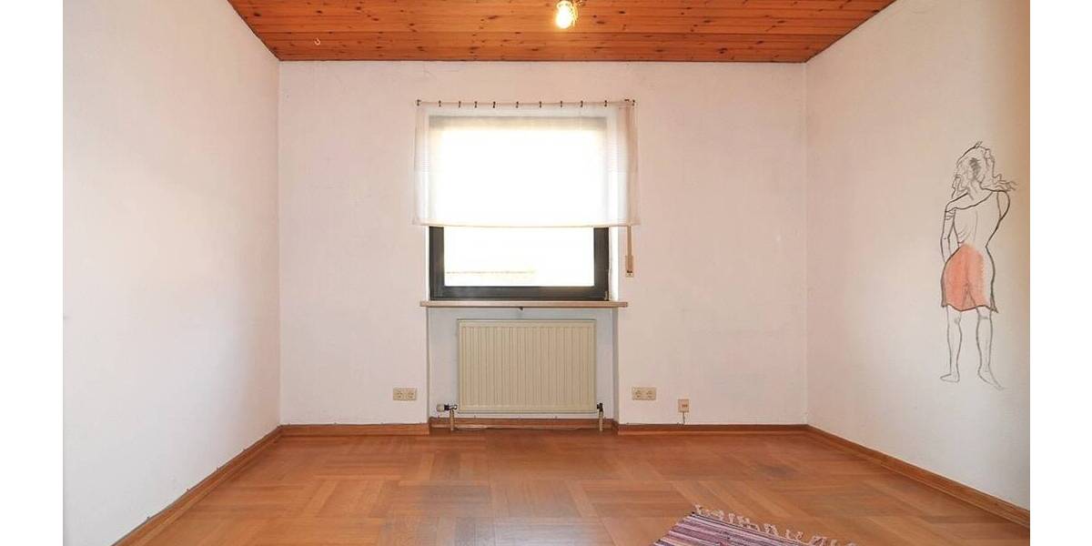 Einfamilienhaus Ebelsbach - 8 Zimmer, 225 m&sup2;, 329.000&euro; | Angebot:25686731