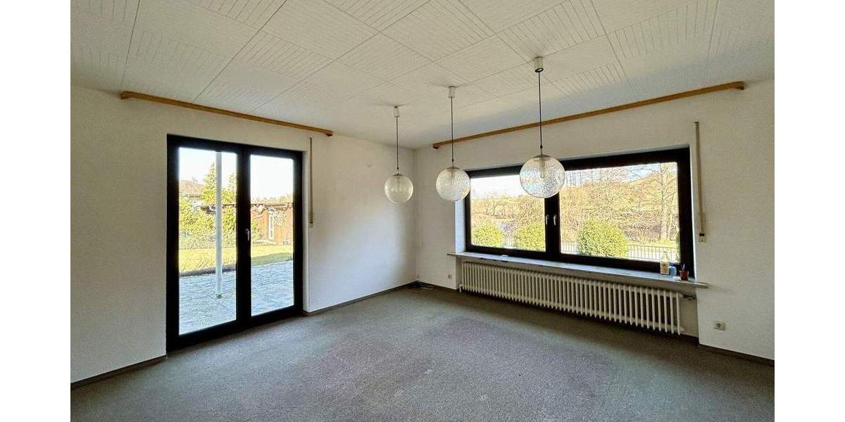 Mehrfamilienhaus, Wohnhaus Adelsdorf/Neuhaus Neuhaus - 6 Zimmer, 179 m&sup2;, 569.000&euro; | Angebot:25701568
