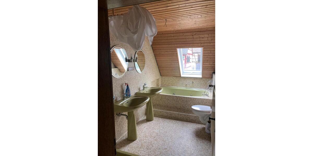 Etagenwohnung Kunreuth - 2.5 Zimmer, 75 m&sup2;, 900&euro; | Angebot:25931416