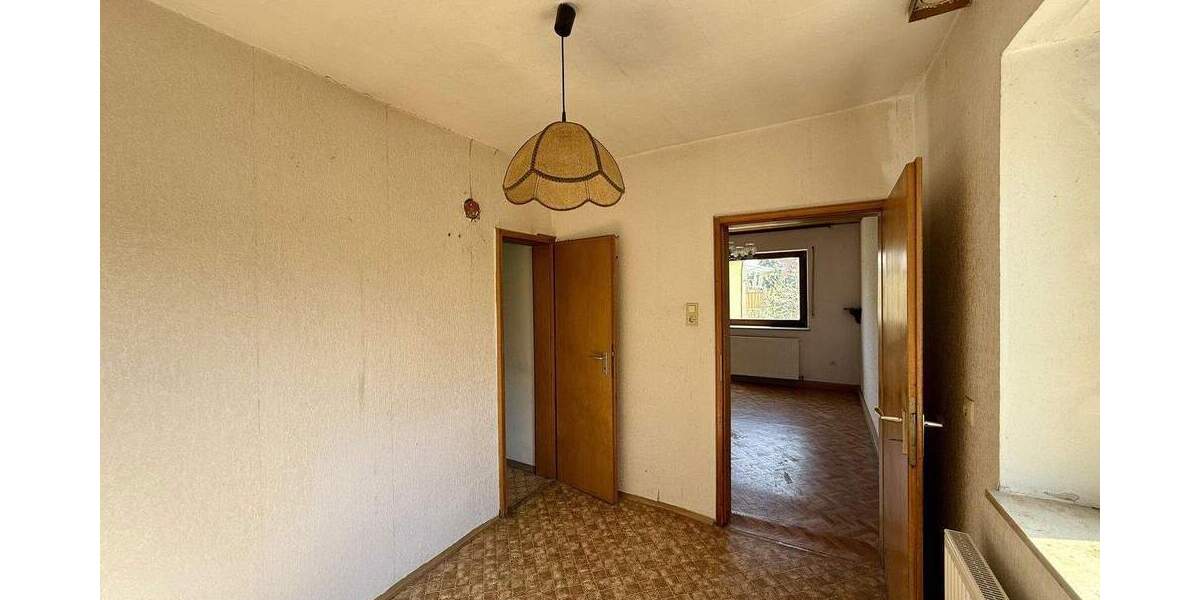 Einfamilienhaus Weilersbach - 6 Zimmer, 137 m&sup2;, 189.000&euro; | Angebot:25905561