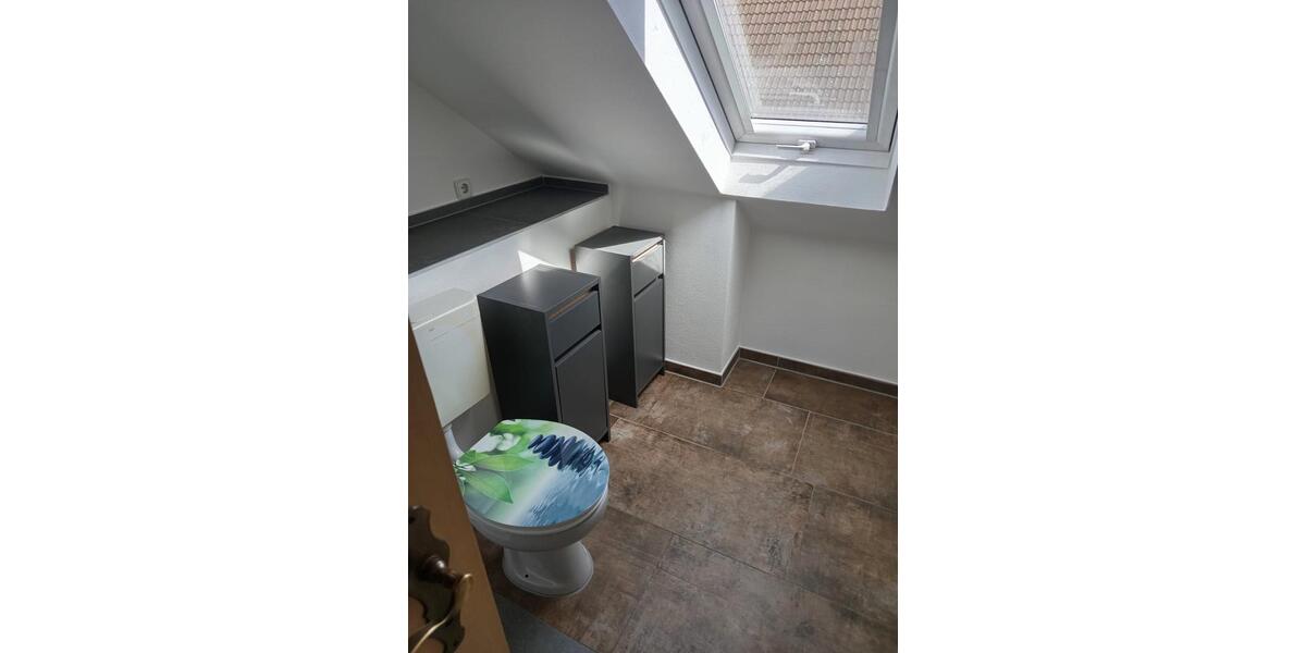 Dachgeschoßwohnung Uehlfeld - 3.5 Zimmer, 75 m&sup2;, 550&euro; | Angebot:26539982