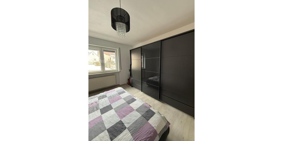 Mehrfamilienhaus, Wohnhaus Rattelsdorf - 8 Zimmer, 200 m&sup2;, 450.000&euro; | Angebot:25943244