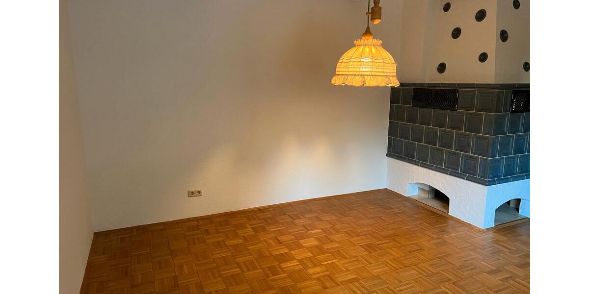 Einfamilienhaus Memmelsdorf - 7 Zimmer, 241 m&sup2;, 750.000&euro; | Angebot:26960803