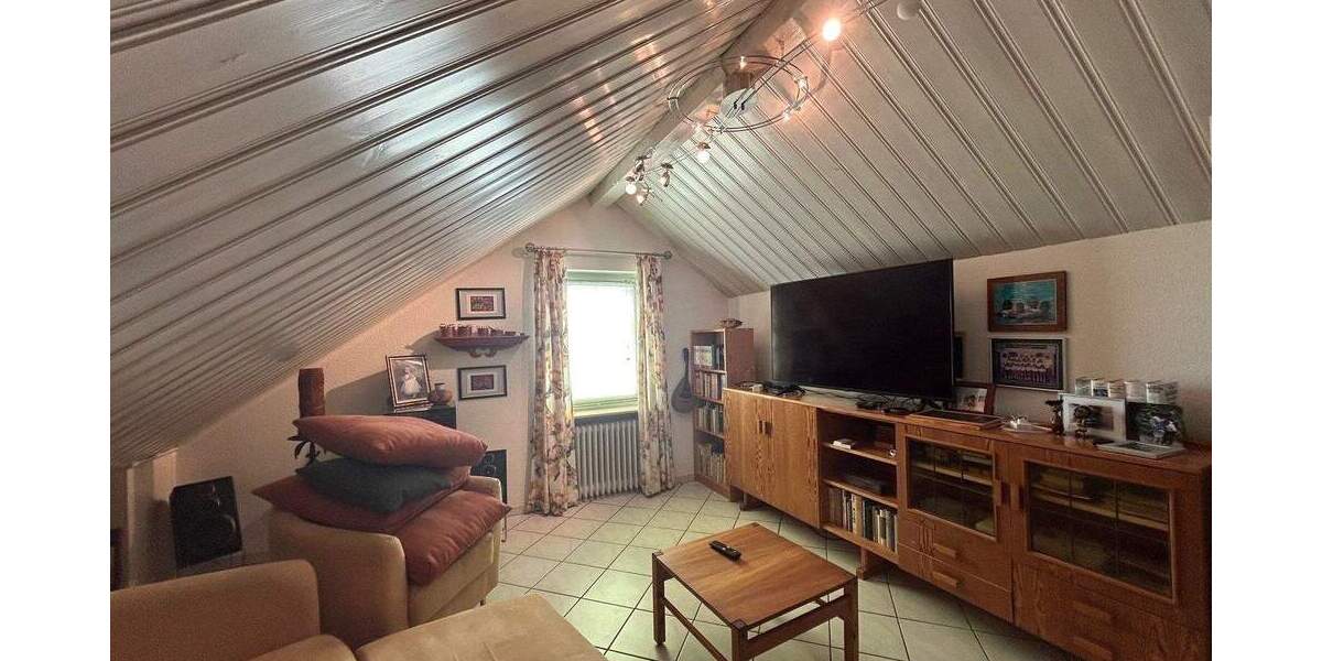 Einfamilienhaus Heßdorf - 7 Zimmer, 173 m&sup2;, 768.000&euro; | Angebot:25671195