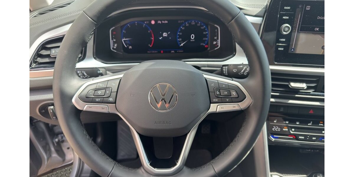 VW T-Roc 1.5 TSi Life Business *LED/Navi/ACC/SHZG/Tot 4.126 km 26.990 &euro; Bamberg 96052