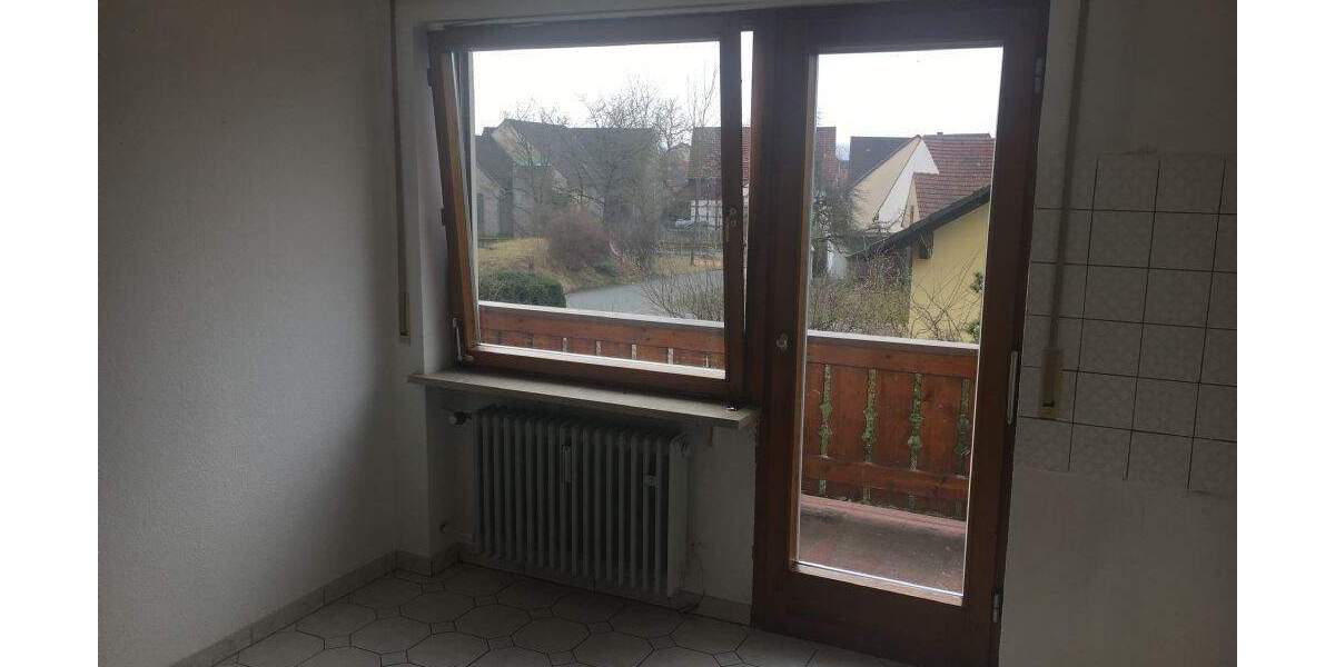 Etagenwohnung Bad Staffelstein Unterzettlitz - 4 Zimmer, 120 m&sup2;, 750&euro; | Angebot:25746580