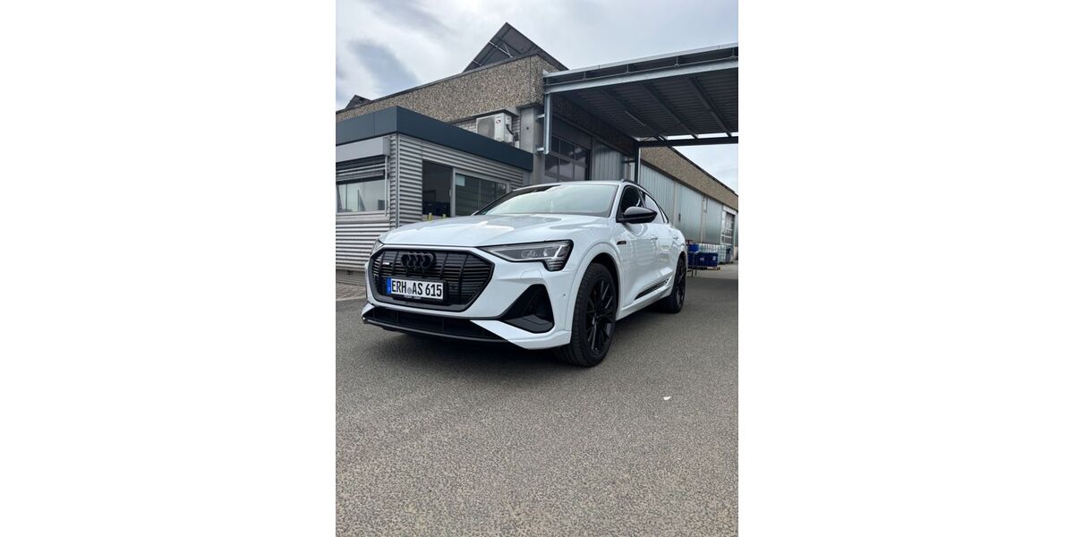 Audi e-tron 35.500 km 34.250 &euro; Baiersdorf 91083