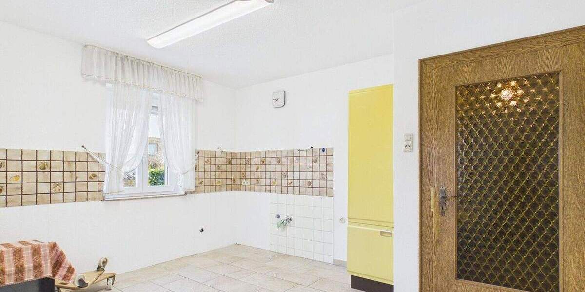 Einfamilienhaus Ebern - 4 Zimmer, 115 m&sup2;, 295.000&euro; | Angebot:25801189